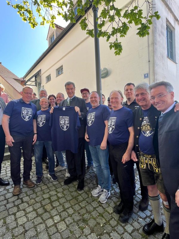 der Populist